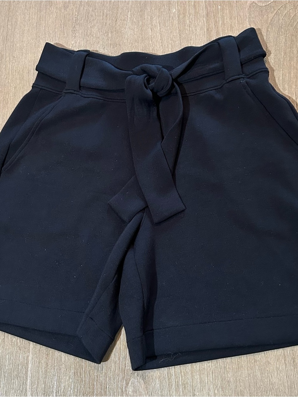 Spanx AirEssentials 8" Tie-Waist Shorts Black Spacer Fabric Size M